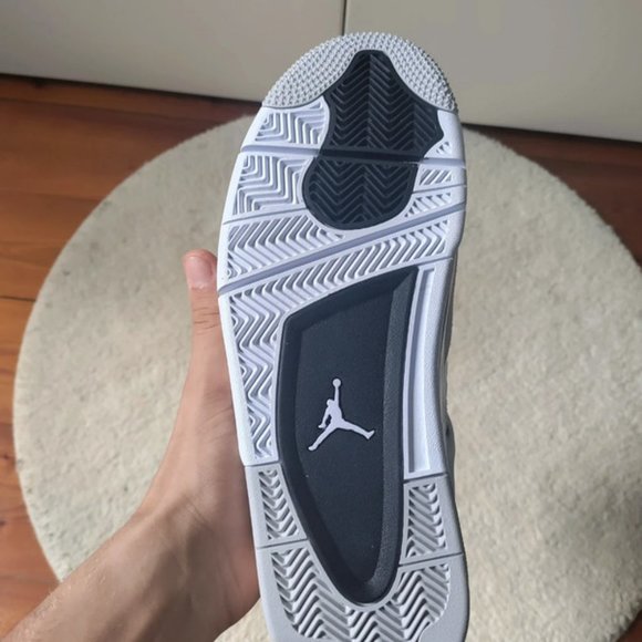 Air Jordan 4 Military Black